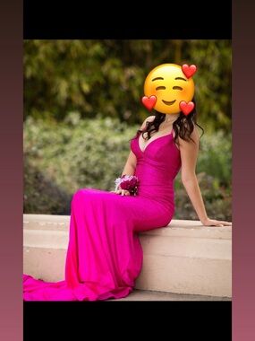 Sherri Hill | Dresses | Sherri Hill 575 Beaded Deep Vneck Fitted Dress |  Poshmark